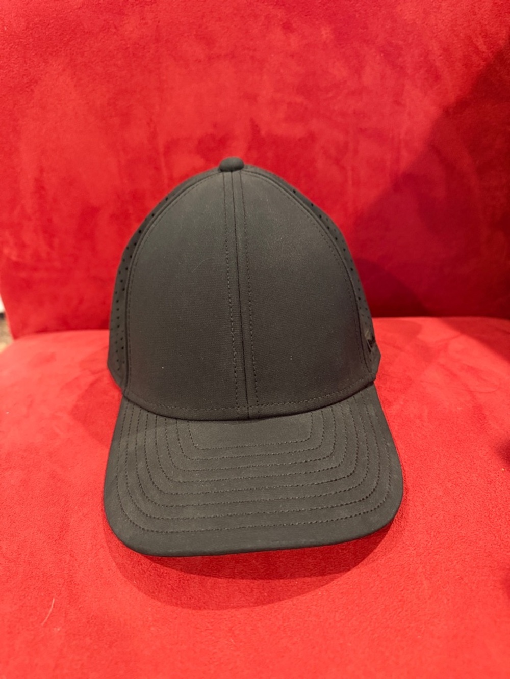 Melin A-Game Hydro Hat | Black Performance Snapback | Water-Resistant | EUC